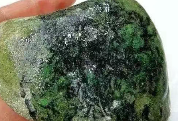 翡翠原石的五大特